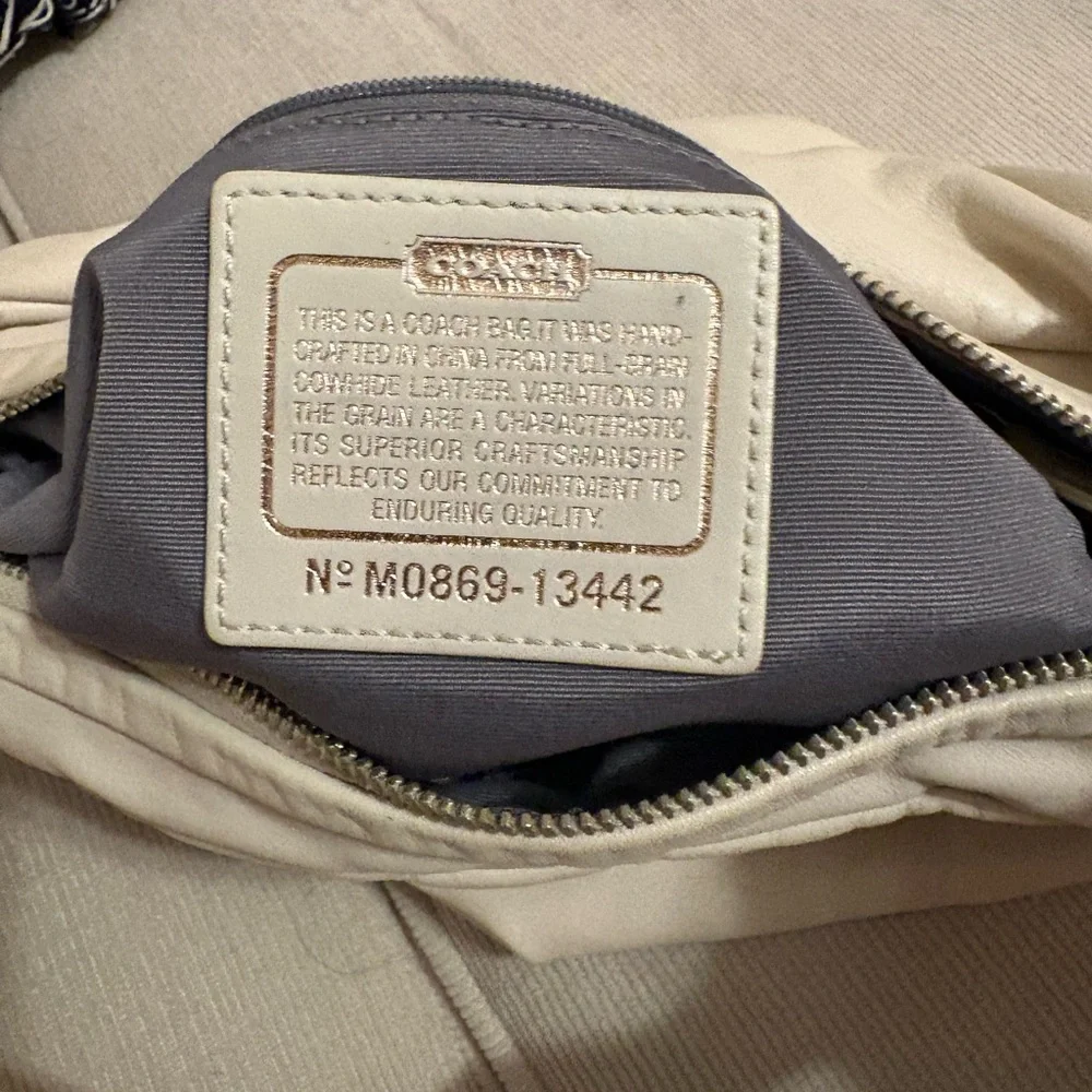 Y2K Coach Shoulder bag - Picture 2 of 7